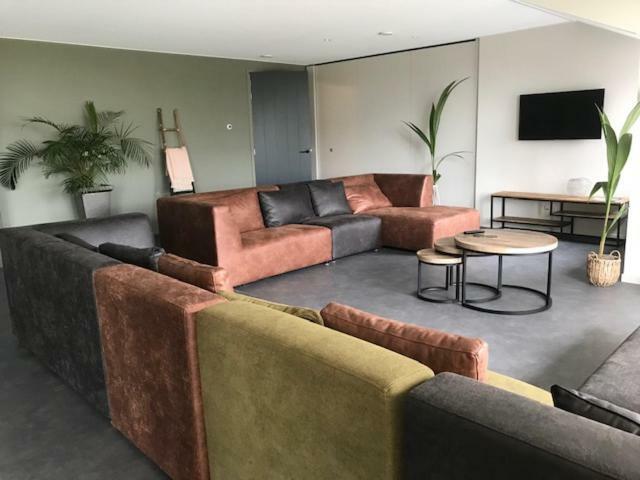 Hoeve Oude Tol Holiday home Zuidzande